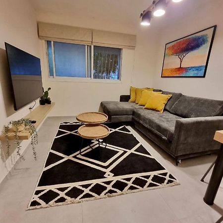 Adva Vacation Apartments Eilat Extérieur photo