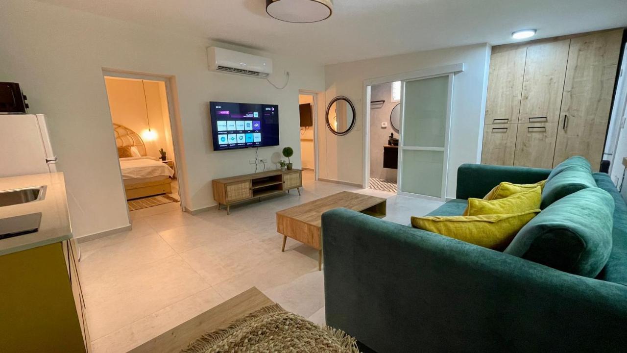 Adva Vacation Apartments Eilat Extérieur photo